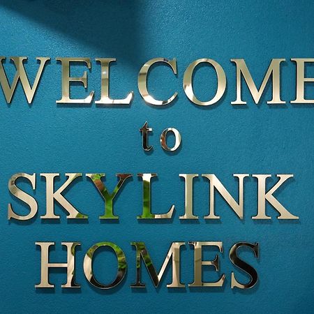 Skylink Homes Bangkok Bagian luar foto